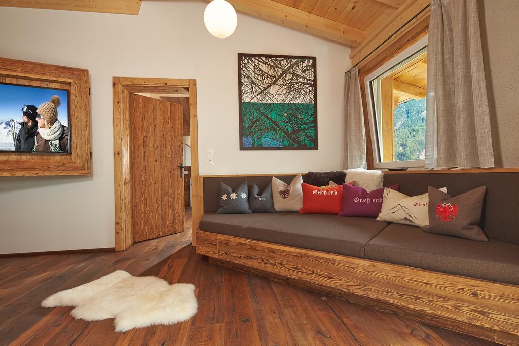 Alpendiamond Ski In & Bike Out Apartments Top 200, 400 & Penthouse 600 Sölden Szoba fotó